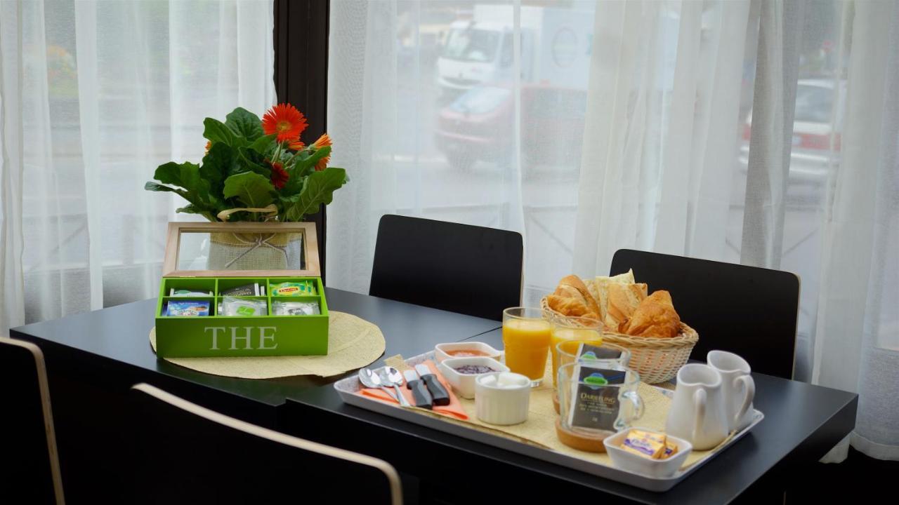 Hotel Vauban Livry-Gargan Kültér fotó