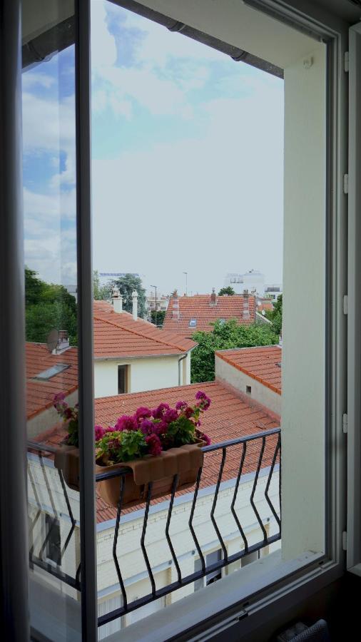 Hotel Vauban Livry-Gargan Kültér fotó